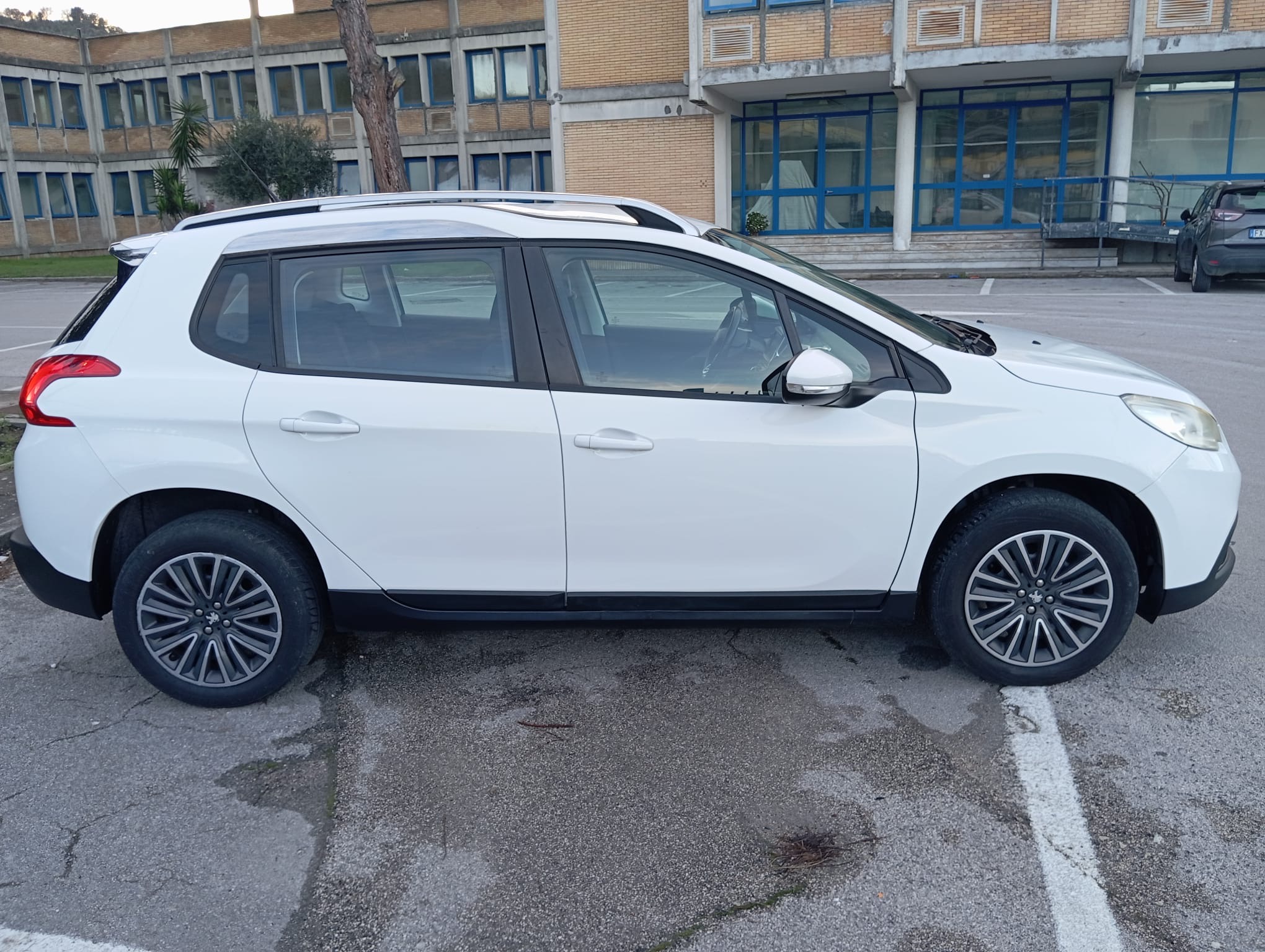 PEUGEOT 2008 HDI ACTIVE 1.4 - immagine 7