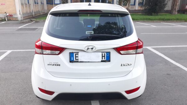 HYUNDAI IX20 1.4  90CV COMFORT BENZINA GPL - immagine 4