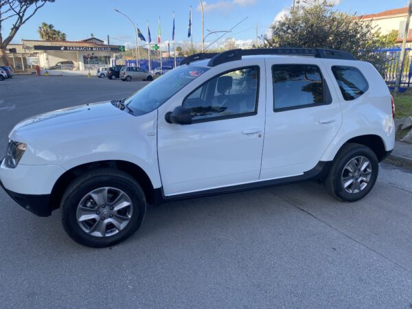 DACIA DUSTER 1.6 - immagine 2