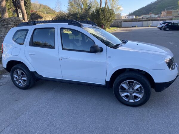 DACIA DUSTER 1.6 - immagine 3