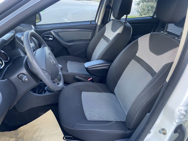 DACIA DUSTER 1.6 - immagine 5