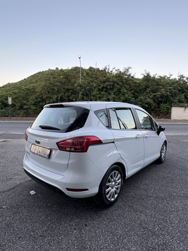 FORD B-MAX 1.4 TITANIUM - immagine 7