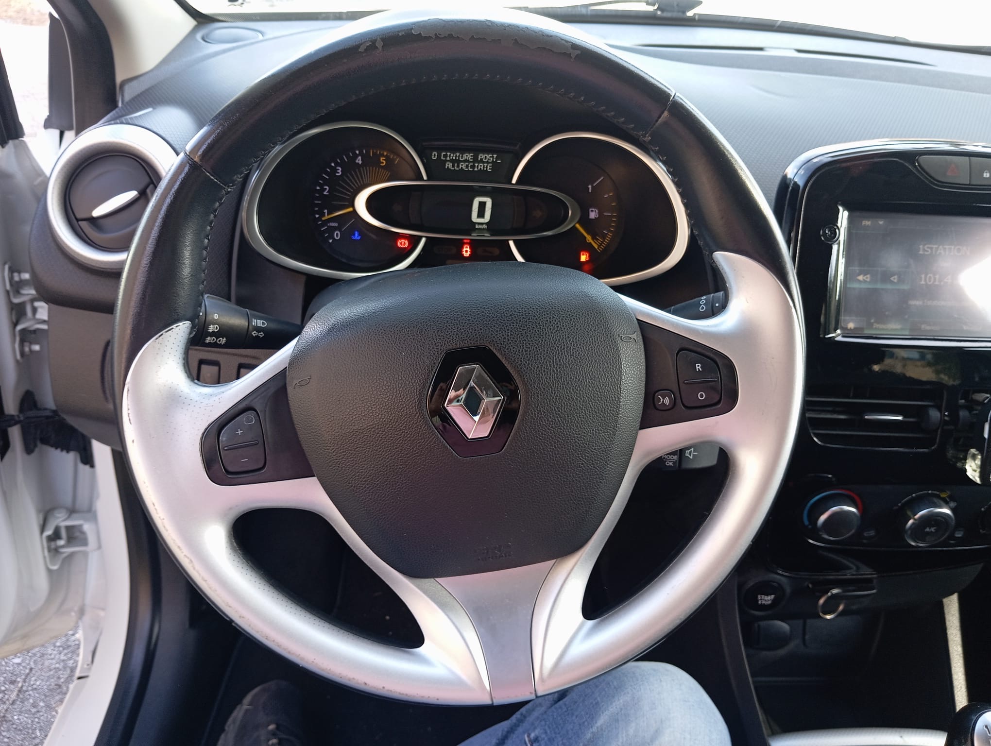 RENAULT CLIO 1.5 DCI - immagine 11