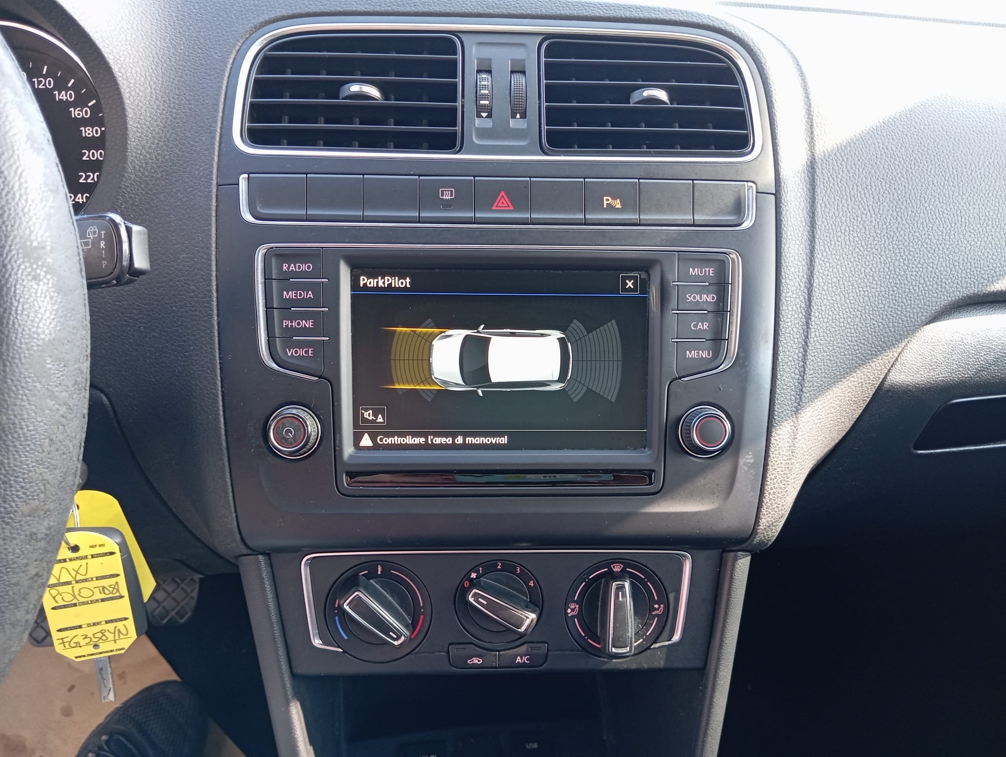 VOLKSWAGEN POLO 1.4 TDI - immagine 10