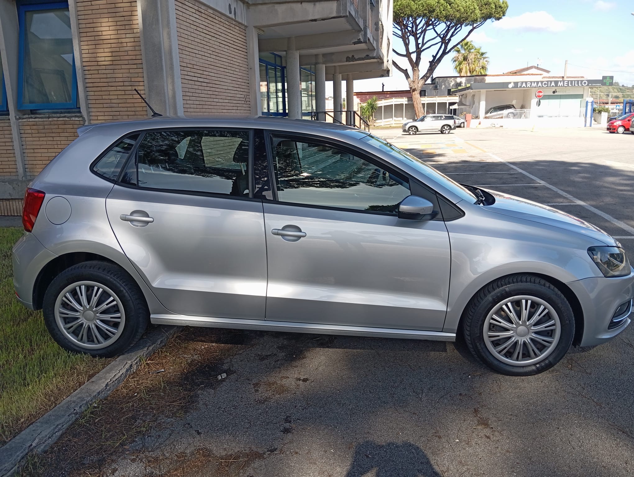 VOLKSWAGEN POLO 1.4 TDI - immagine 6