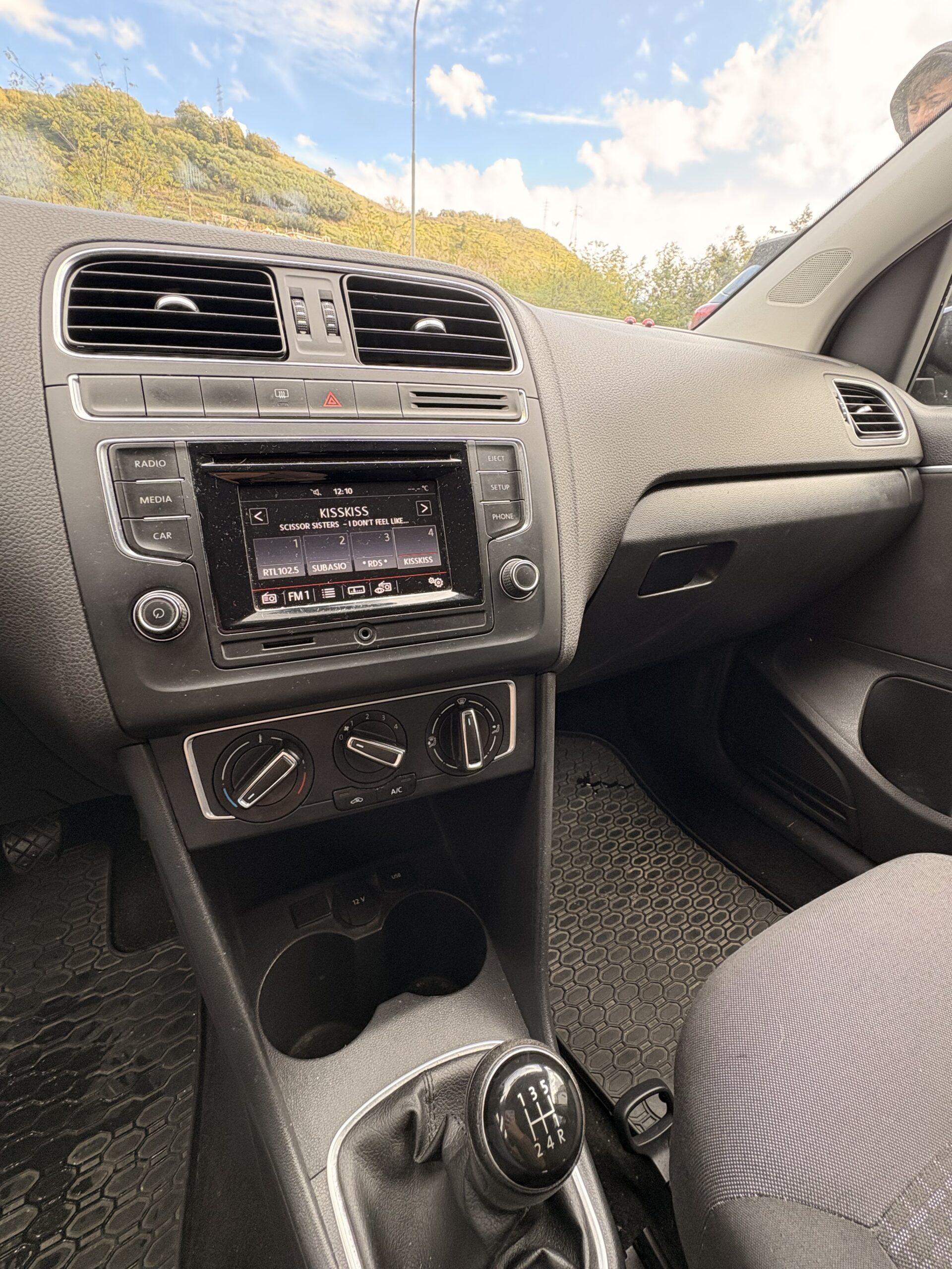 VOLKSWAGEN POLO 1.0 75CV - immagine 9