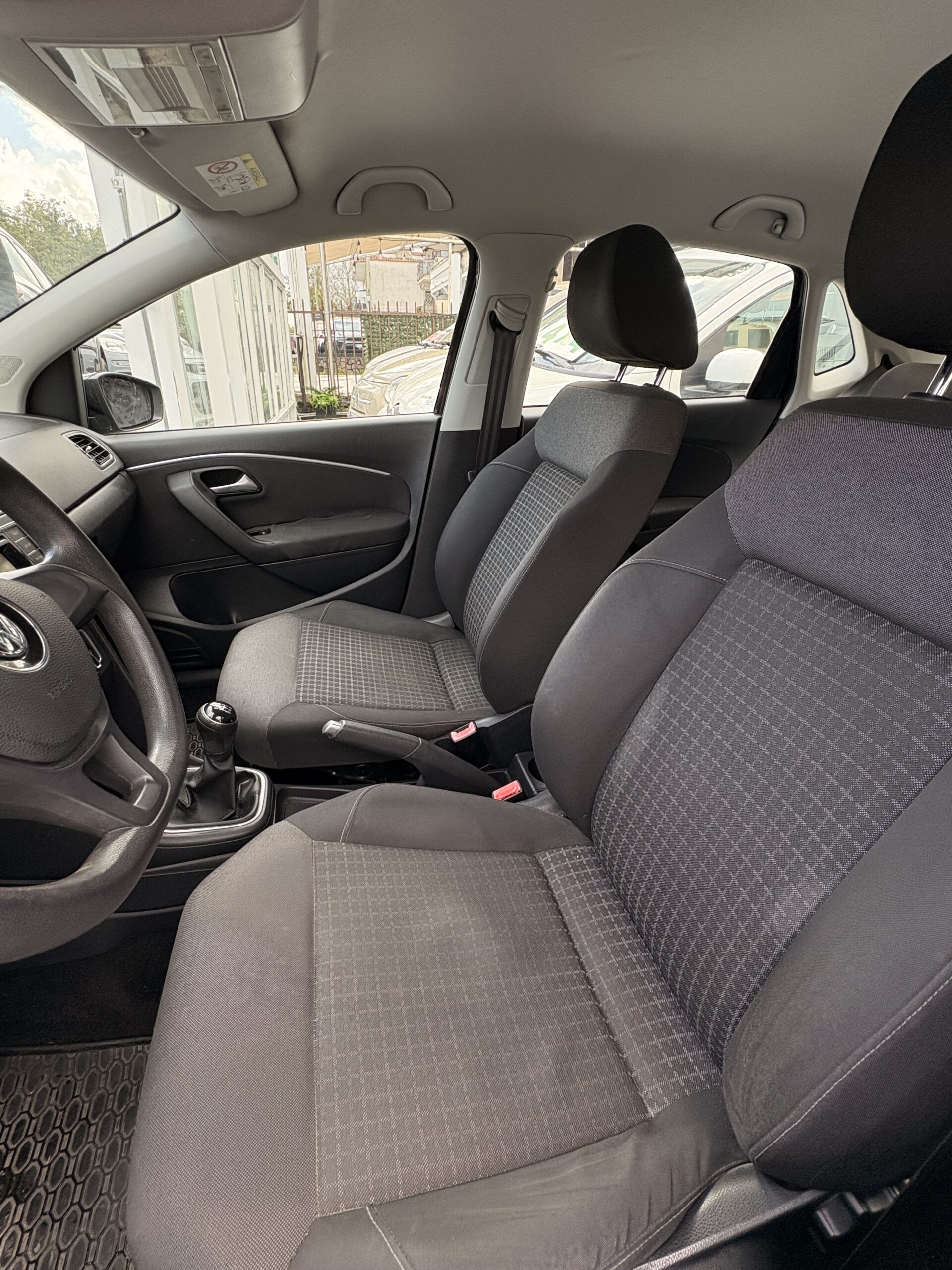 VOLKSWAGEN POLO 1.0 75CV - immagine 5