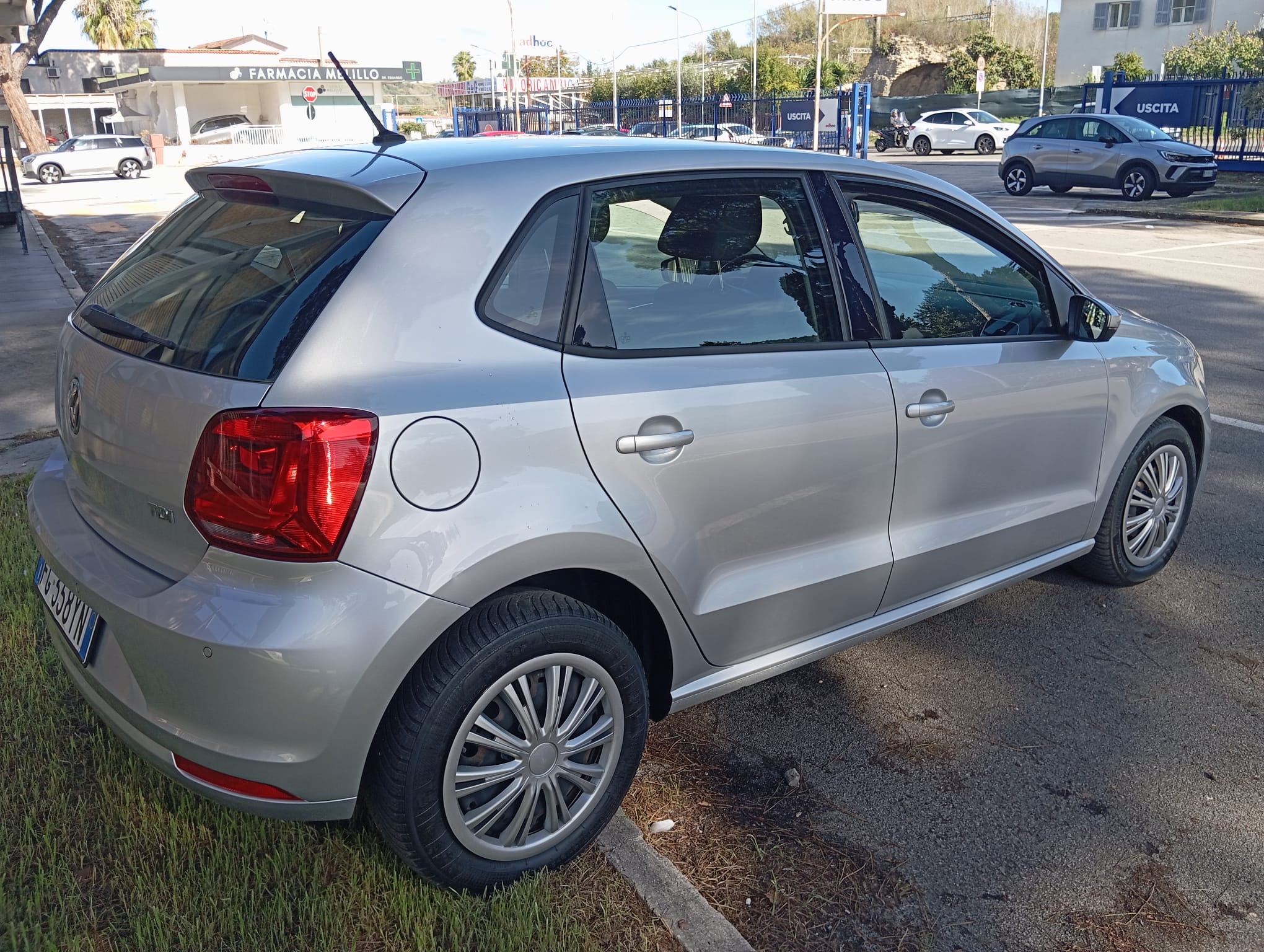VOLKSWAGEN POLO 1.4 TDI - immagine 5