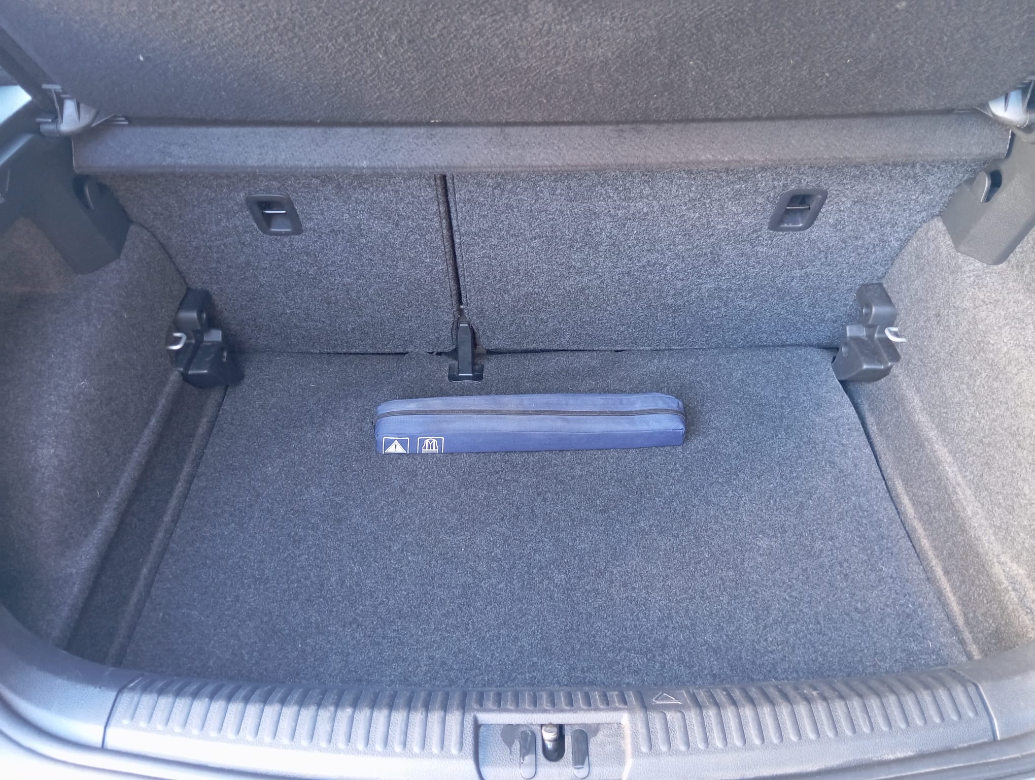 VOLKSWAGEN POLO 1.4 TDI - immagine 15