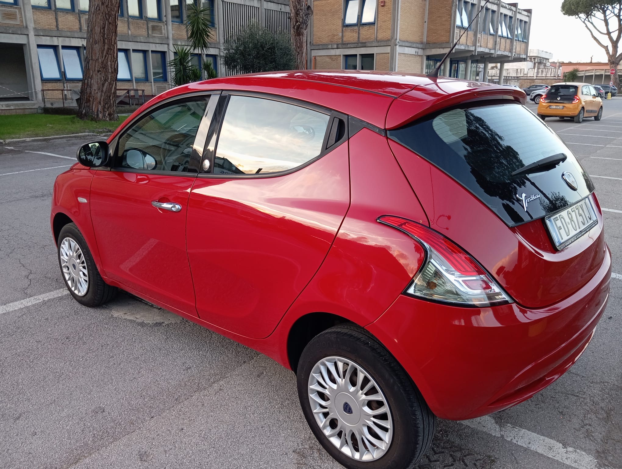 LANCIA YPSILON 0.9 TwinAir 85CV 5 PORTE METANO EC - immagine 4