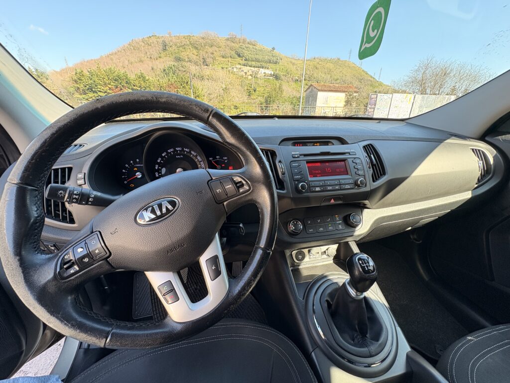 KIA SPORTAGE 1.7 CRDI - immagine 9
