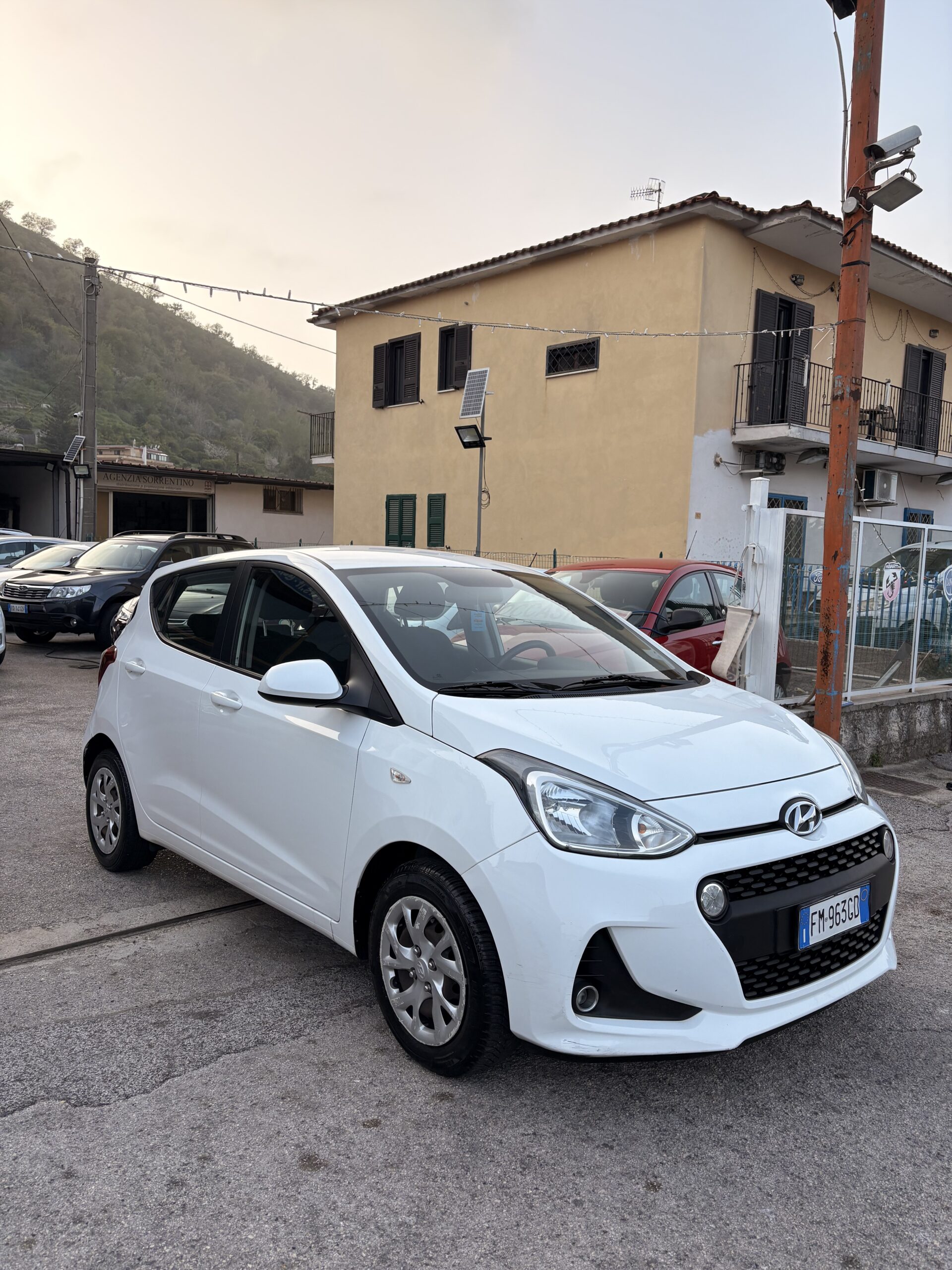 HYUNDAI i10 1.0 MPI Login - immagine 3