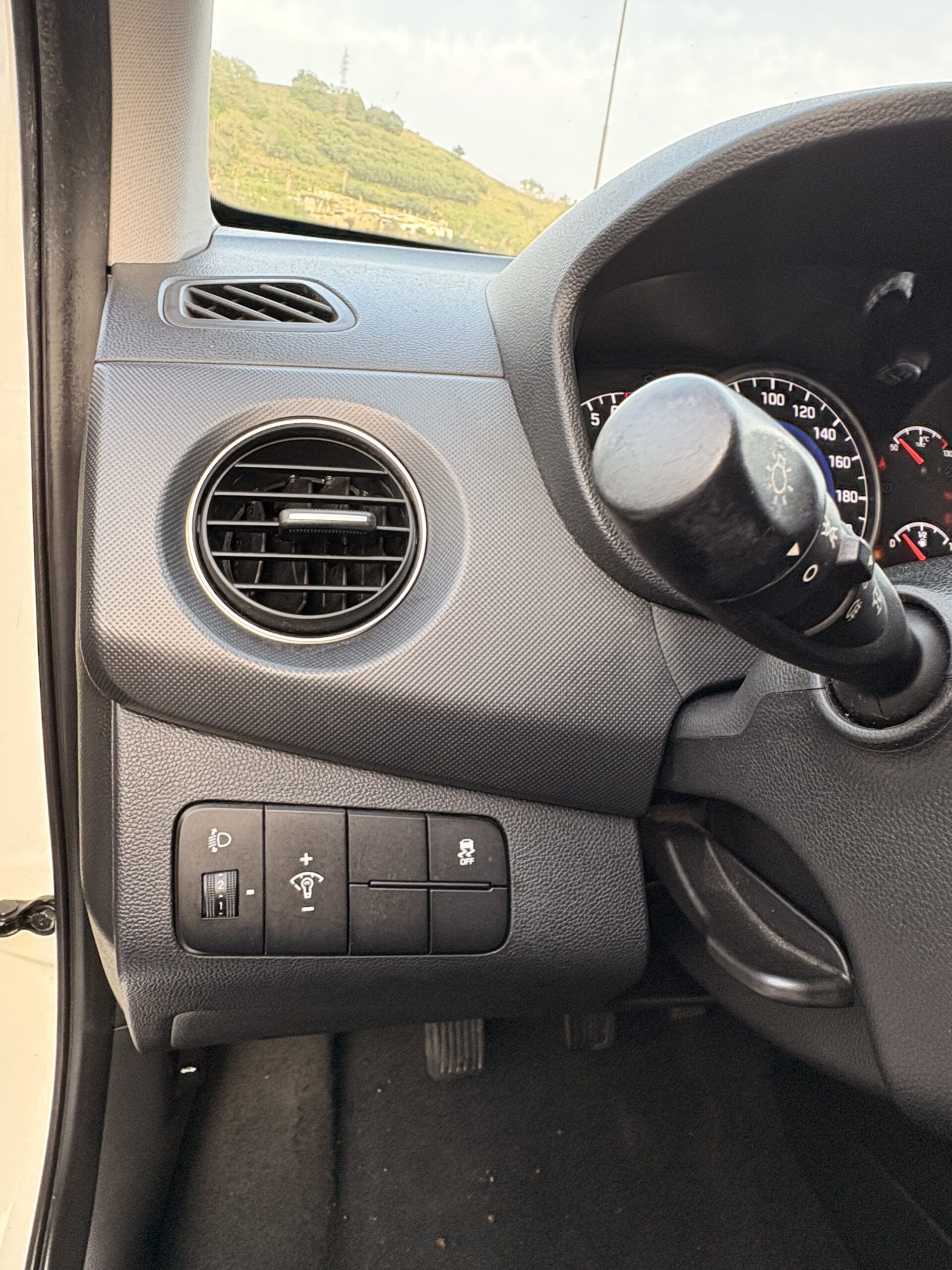 HYUNDAI i10 1.0 MPI Login - immagine 9