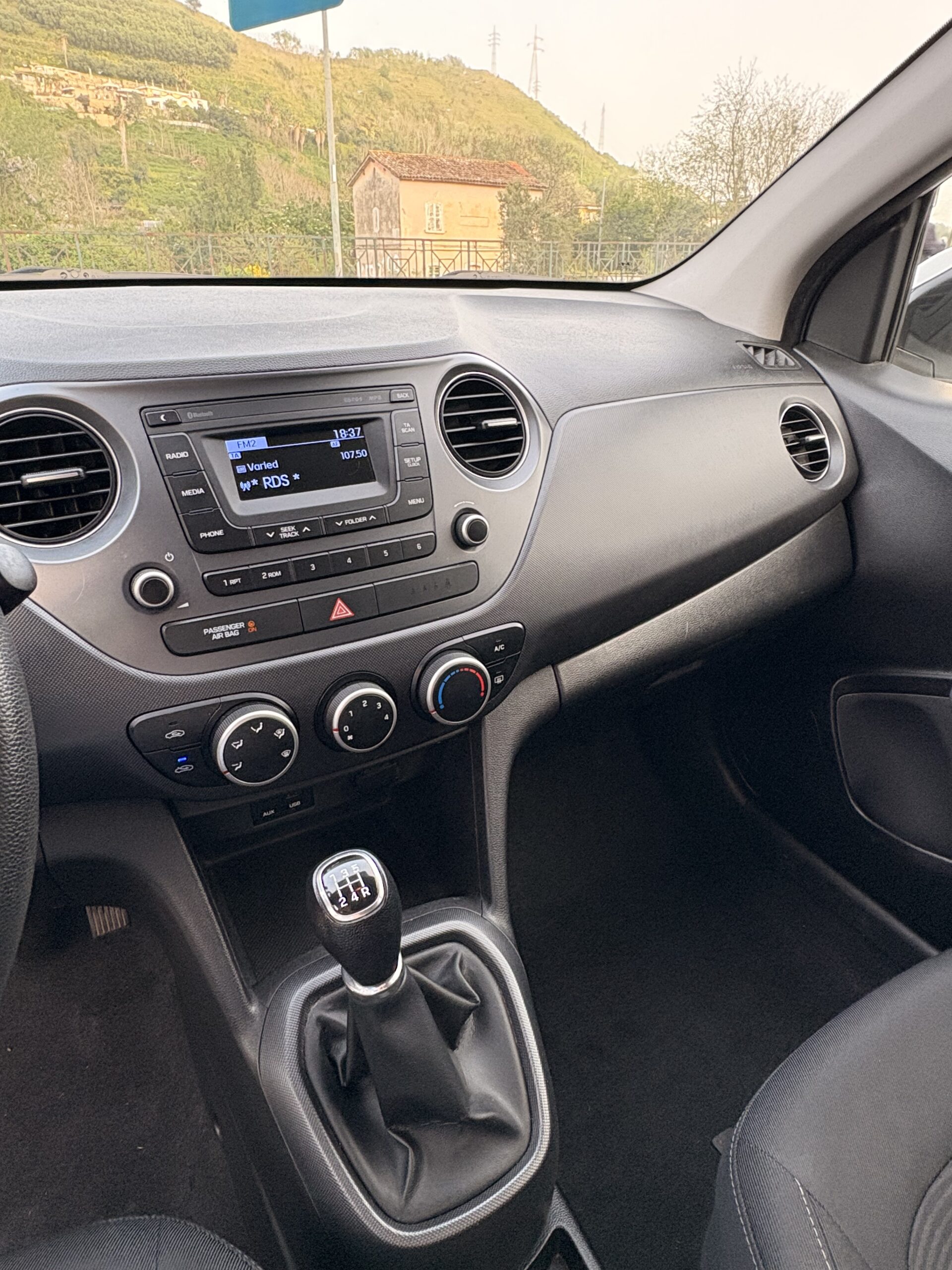 HYUNDAI i10 1.0 MPI Login - immagine 10