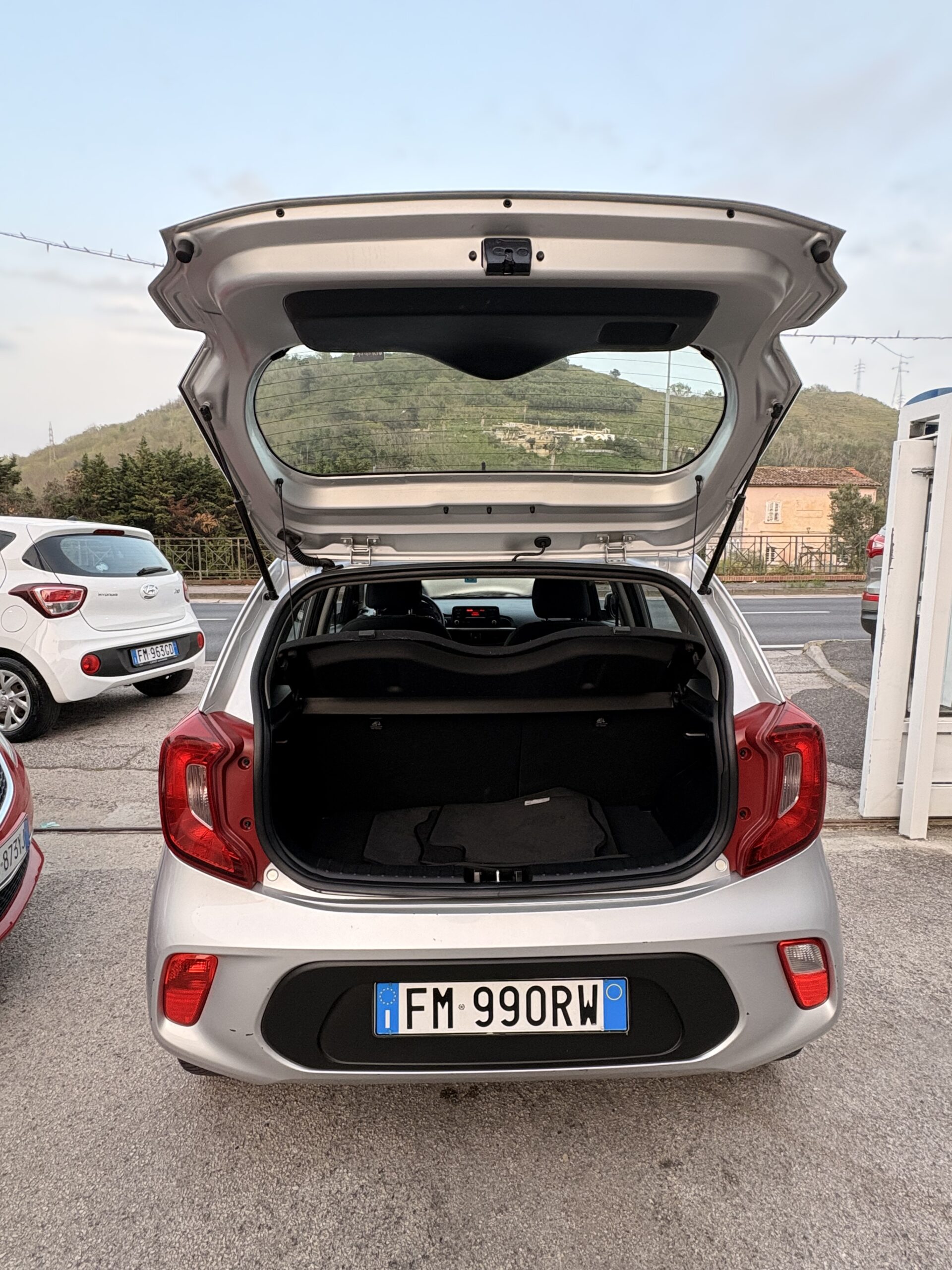 KIA Picanto 1.0 12V EcoGPL 5 porte Active - immagine 7