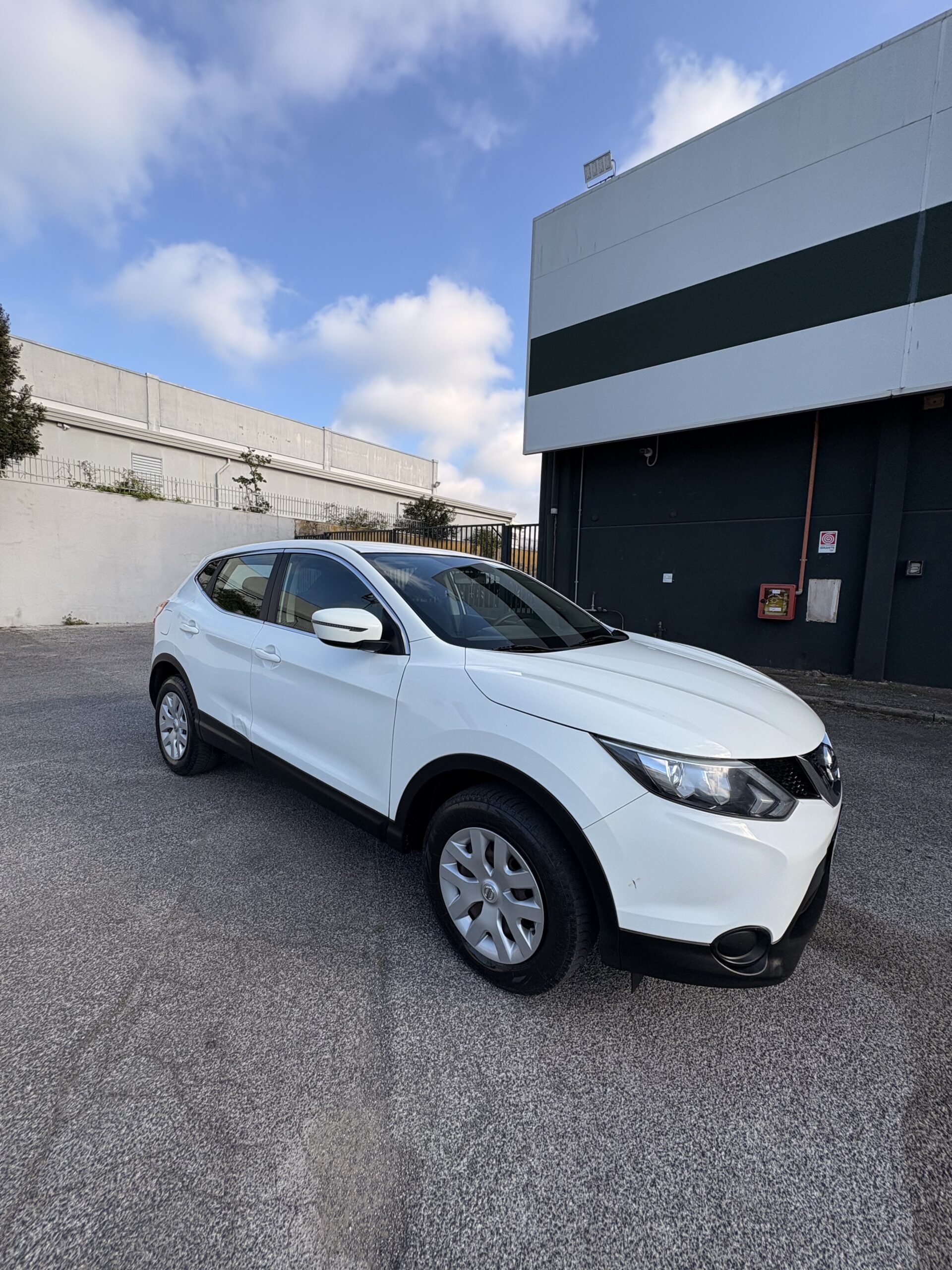 NISSAN Qashqai 1.5 dCi Visia - immagine 3