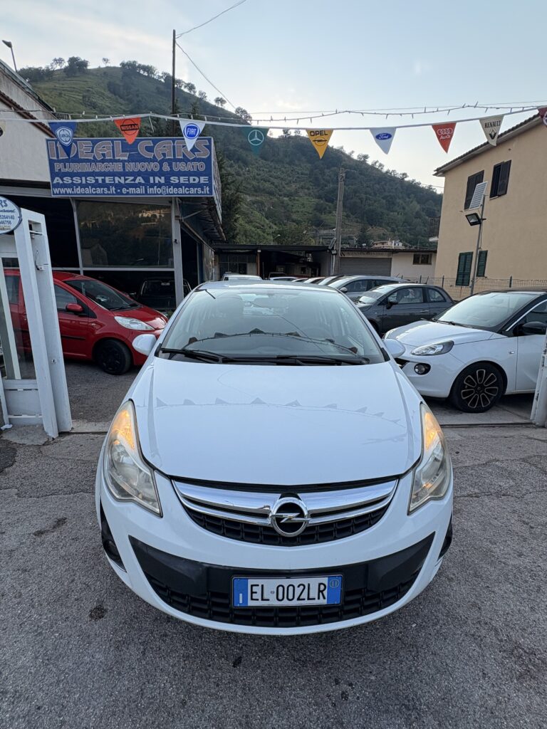 OPEL CORSA 1.2 5 PORTE CLUB - immagine 1