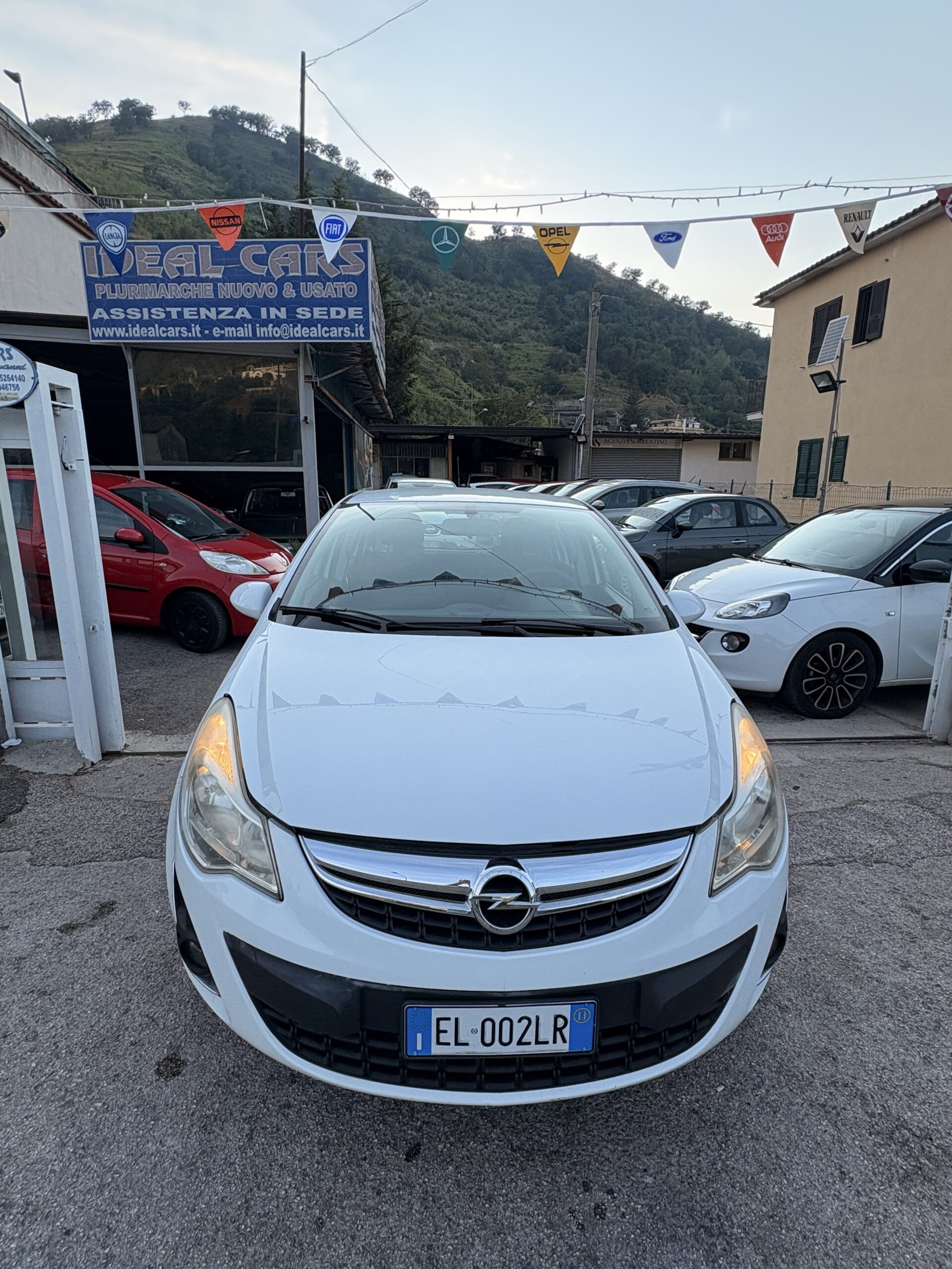 OPEL CORSA 1.2 5 PORTE CLUB - immagine 1
